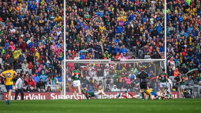 Fintan Cregg of Roscommon scores the first goal