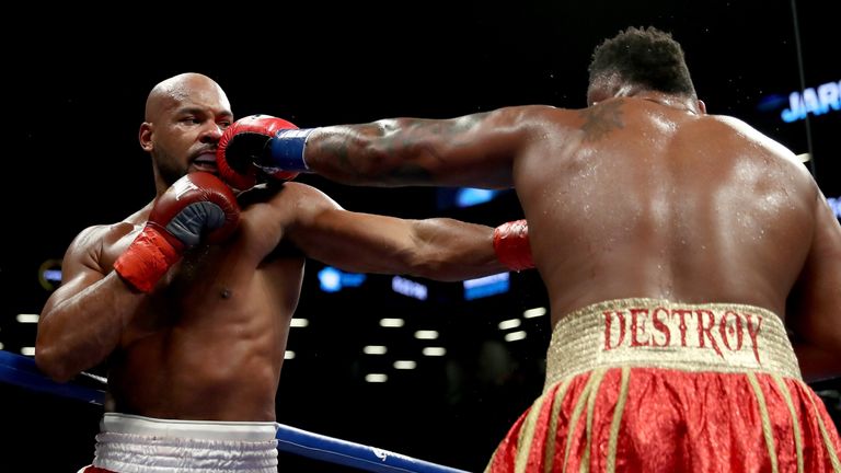 BROOKLYN, NY - JULY 29:  Jarrell Miller and Gerald Washington exchange punhes during their heavyweight match on July 29, 2017 at the Barclays Center in the