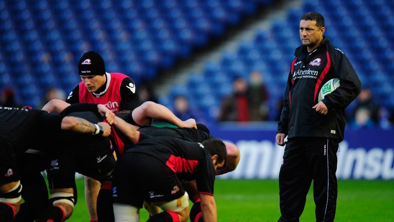 EDINBURGH, SCOTLAND - JANUARY 22:  Edinburgh Rugby head coach Michael Bradley (r) oversees the warm up before the Pool two match between Edinburgh Rugby an