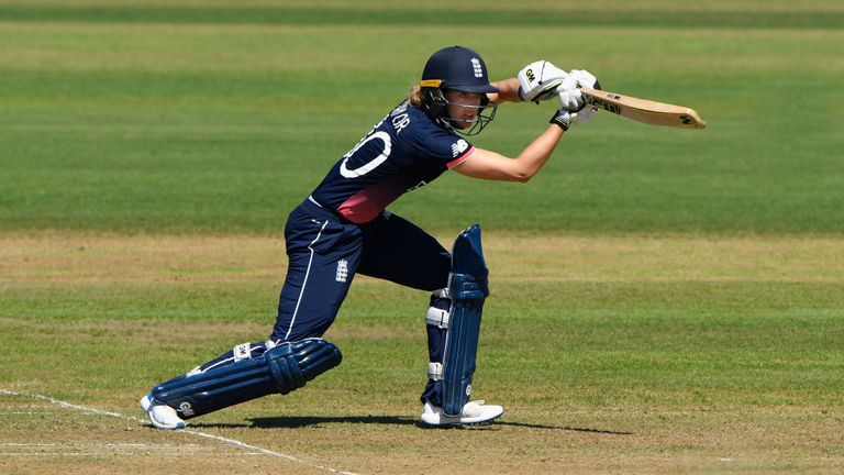 BRISTOL, ENGLAND - JULY 05:  England batsman Sarah Taylor hits out during the ICC Women's World Cup 2017 match between England and South Africa at The Coun