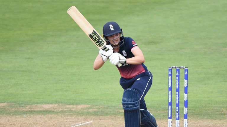 BRISTOL, ENGLAND - JULY 18: Sarah Taylor of England batting during the Semi-Final ICC Women's World Cup 2017 match between England and South Africa at The 