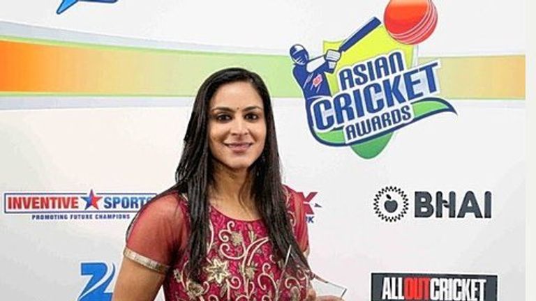 Sonia Odedra was named Woman in Cricket at 2015 Asian Cricket Awards at Lord's