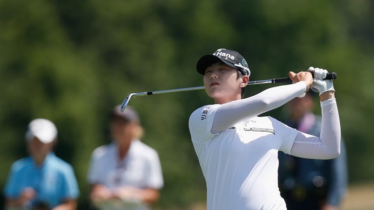 Sung Hyun Park watches her third shot on the first hole during the final round of the US Women's Open Championship