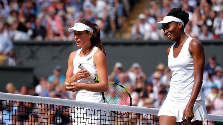 Venus Williams und Johanna Konta werden nach dem Halbfinale gefeiert. 