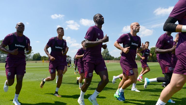 ROMFORD, ENGLAND - JULY 05:  Pedro Obiang - centre-  of West Ham United  during Training at Rush Green on July 5, 2017 in Romford, England.  (Photo by Arfa