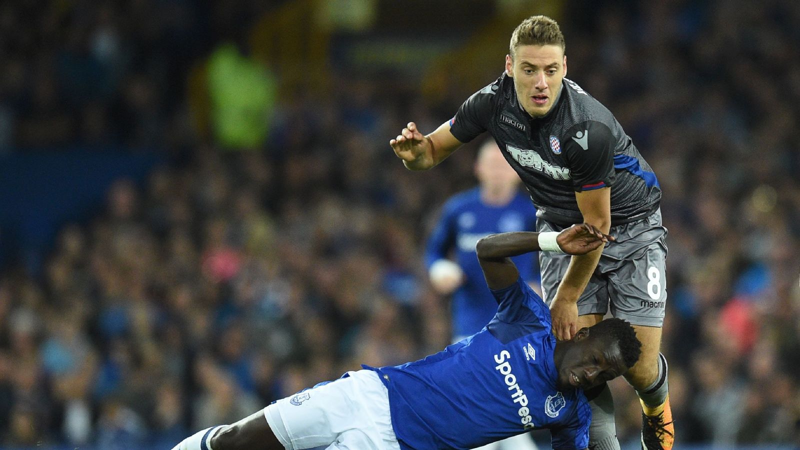 Everton complete deal to sign forward Nikola Vlasic from ...
