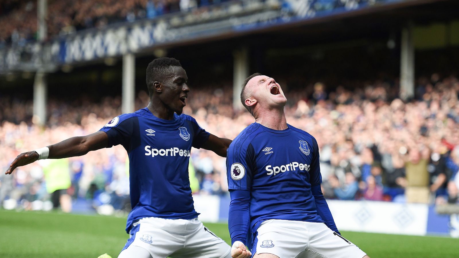 VOTE Premier League goals of the week featuring David Luiz and Sadio