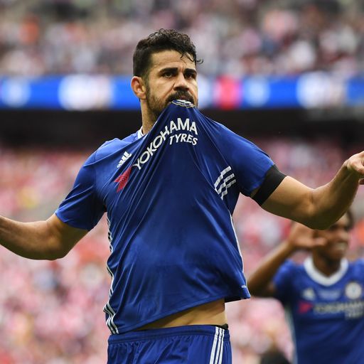 Costa trains in Chelsea kit