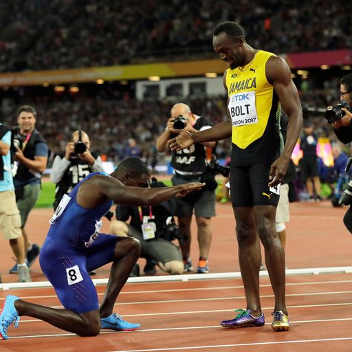 Gatlin stuns Bolt in London 100m