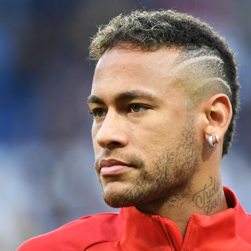 Neymar slams Barca board