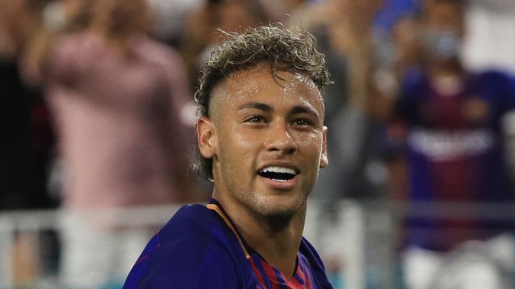 MIAMI GARDENS, FL - JULY 29:  Neymar #11 of Barcelona reacts in the second half against Real Madrid during their International Champions Cup 2017 match at 