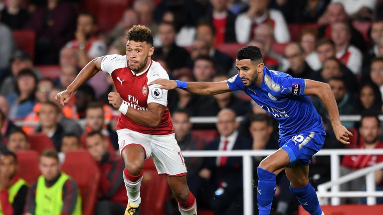 Alex Oxlade-Chamberlain in action during the Premier League match between Arsenal and Leicester City