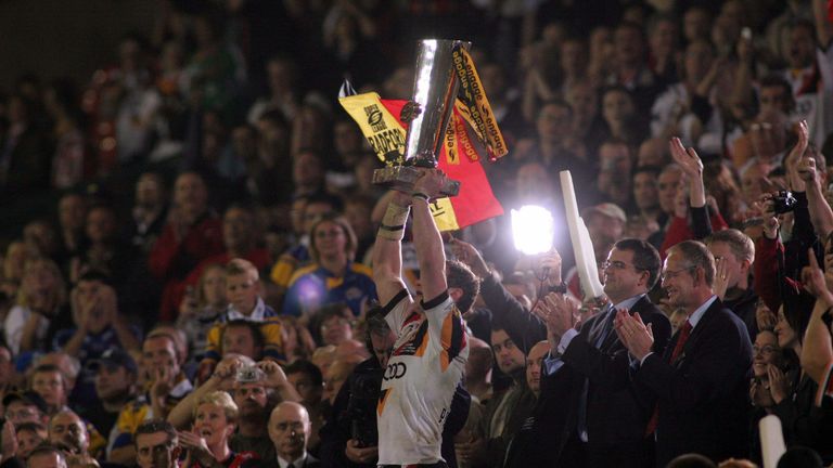 Jamie Peacock lifts the Super League trophy for the Bulls back in 2005