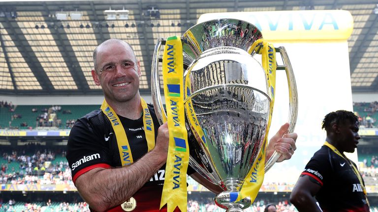 LONDON, ENGLAND - MAY 28:  Charlie Hodgson of Saracens celebrates with the trophy after the Aviva Premiership final match between Saracens and Exeter Chief