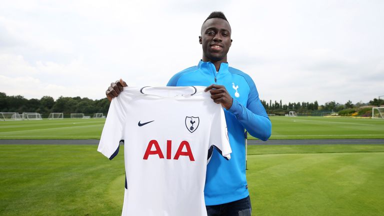 Davinson Sanchez at Hotspur Way after completing his transfer to Tottenham Hotspur (Photo by Tottenham Hotspur FC/Tottenham Hotspur FC via Getty Images)