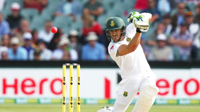 ADELAIDE, AUSTRALIA - NOVEMBER 24: Faf du Plessis of South Africa bats during day one of the Third Test match between Australia and South Africa at Adelaid