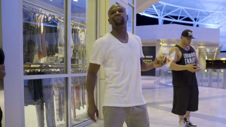 Mayweather enjoys fast food during his training camp 