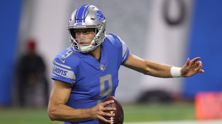 DETROIT, MI - AUGUST 25: Matthew Stafford #9 of the Detroit Lions looks to make a second quarter pass while playing the New England Patriots during a prese