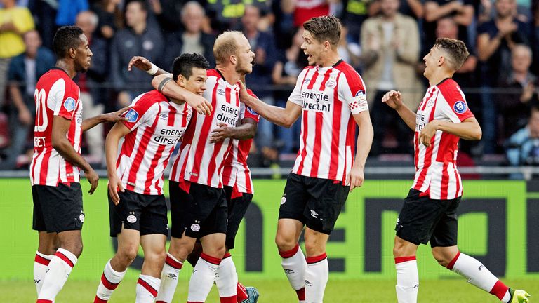 Eindhoven's Hirving Lozano (2ndL) celebrates with teammates after scoring during their Eredivisie soccer match Eindhoven (PSV) versus Alkmaar Zaanstreek (A