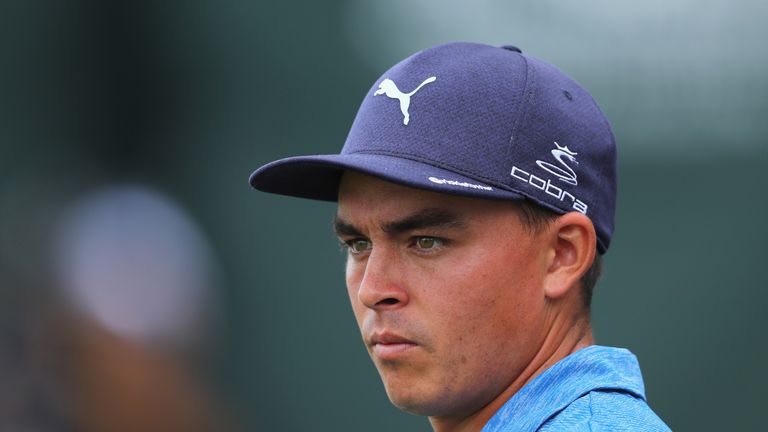 Rickie Fowler carded a one-under 70 in his second round
