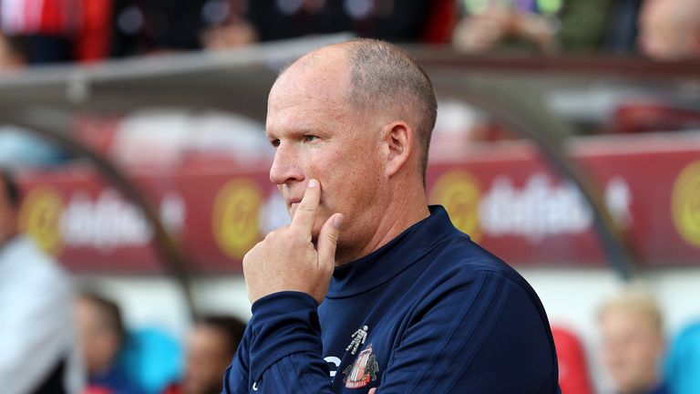 Sunderland manager Simon Grayson during the Sky Bet Championship match at the Stadium of Light