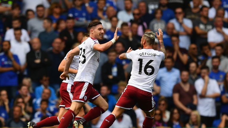 Stephen Ward puts Burnley two up at the Bridge
