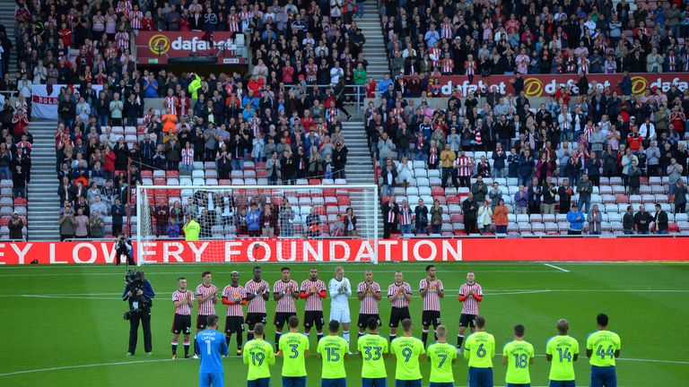 SUNDERLAND, ENGLAND - AUGUST 04: A minutes applause is observed to commemorate the life of Sunderland mascot Bradley Lowery who tragically died, during the
