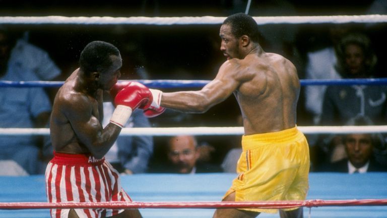 Many felt Hearns had done enough to avenge his previous loss to 'Sugar'