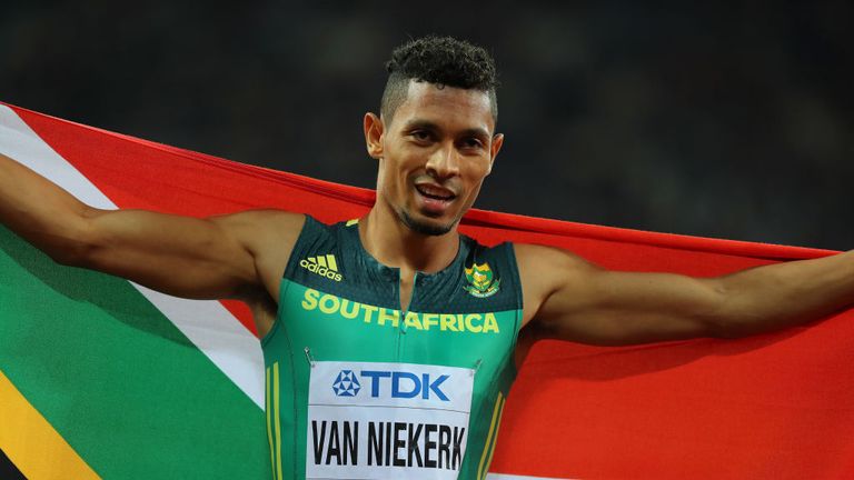  Wayde van Niekerk celebrates his success in the 400 metres final 