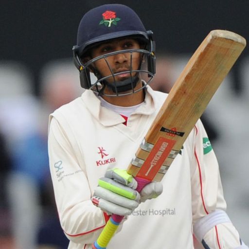 Hameed suffers fractured finger