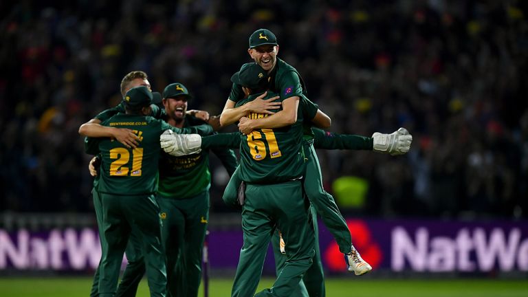 Notts players celebrate winning the NatWest T20 Blast Final between Birmingham Bears and Notts Outlaws at Edgbaston