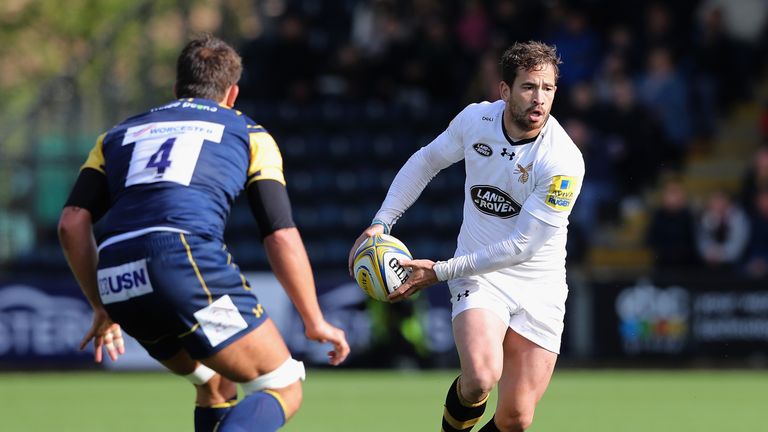 WORCESTER - SEPTEMBER 10 2017:  Danny Cipriani of Wasps breaks with the ball during the Aviva Premiership match between Worcester Warriors and Wasps