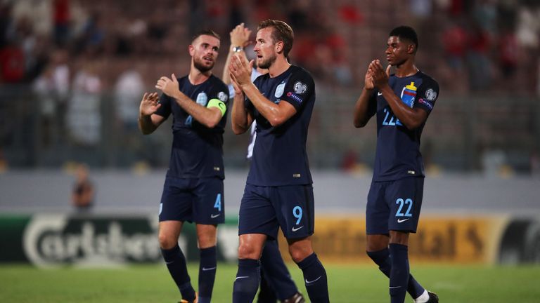 VALLETTA, MALTA - SEPTEMBER 01:  Harry Kane, Jordan Henderson and Marcus Rashford of England applaud the travelling fans after the FIFA 2018 World Cup Qual