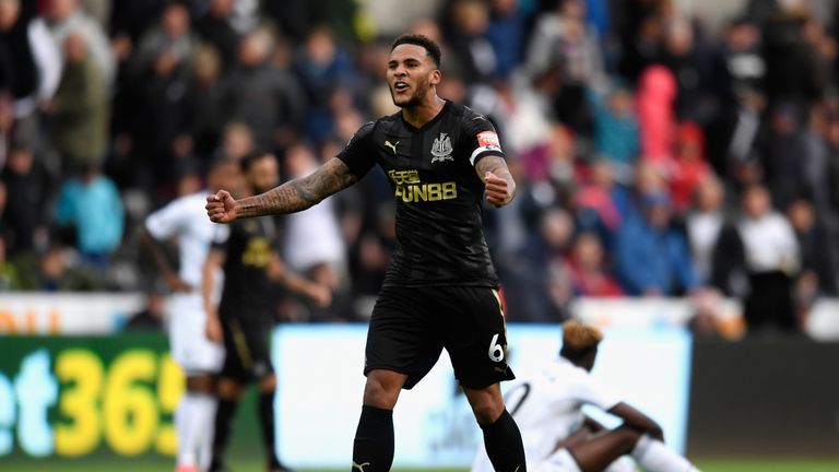 Jamaal Lascelles of Newcastle United celebrates victory against Swansea