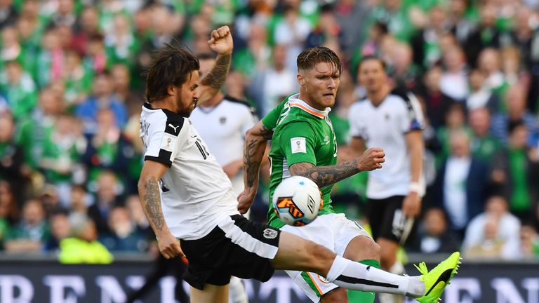 Jeff Hendrick (R) of Republic of Ireland and Martin Harnik (L) of Austria during their World Cup Qualifier