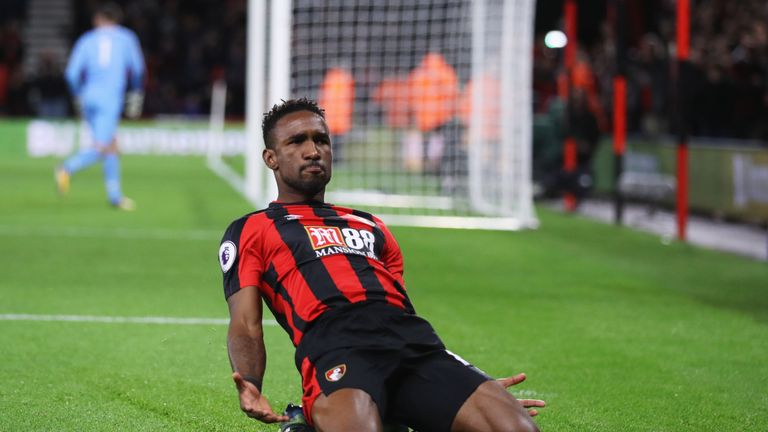 Jermain Defoe celebrates his winning goal