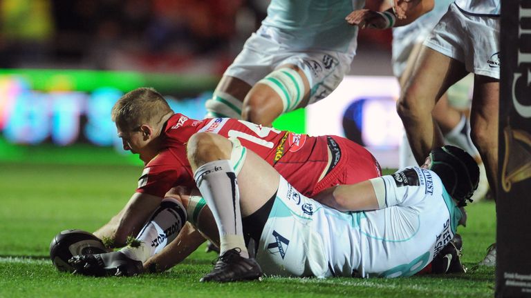 Johnny McNicholl scored the first try of the game for the Scarlets