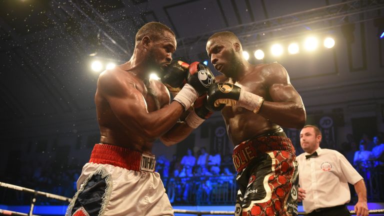 Lawrence Okolie outpoints Blaise Mendouo at York Hall