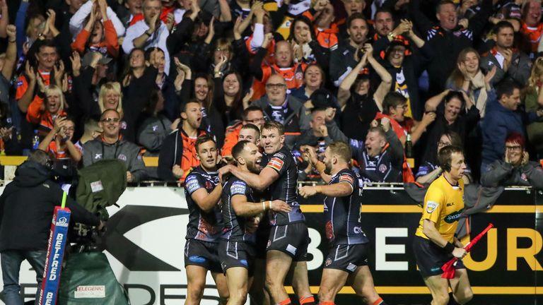 Luke Gale struck the 'golden point' for Cas with a drop-goal in extra-time