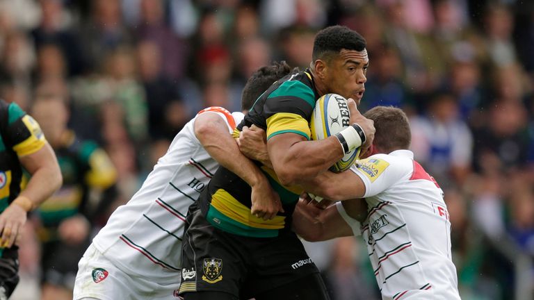  Luther Burrell is tackled by George Ford (R)  and Matt Toomua of Leicester 