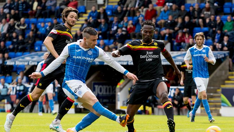 19/08/17;ST JOHNSTONE V PARTICK THISTLE (1-0). MCDIARMID PARK - PERTH. St Jonstone's Michael O'Halloran scores to put his side 1-0 in front