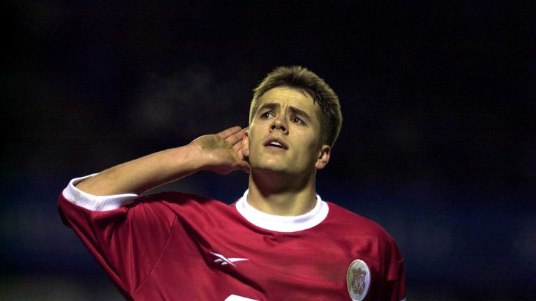 26 Dec 1999:  Michael Owen of Liverpool celebrates after his secong goal during the Newcastle United v Liverpool FA Carling Premiership match at St James's