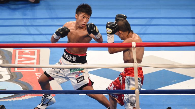 Naoya Inoue, 24, of Japan (L) became a two-weight world champion in just his eighth fight