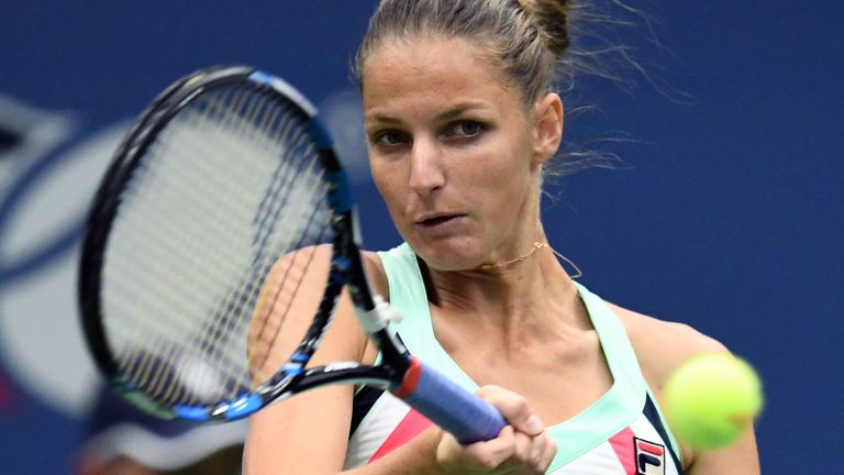 Karolina Pliskova of the Czech Republic returns the ball to CoCo Vandeweghe of the US during their 2017 US Open Women's Singles Quarterfinal match at the U