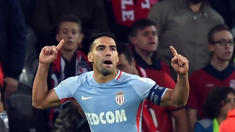 Monaco's Colombian forward Radamel Falcao celebrates after scoring a goal during the French L1 football match between Lille OSC (LOSC) and Monaco on Septem