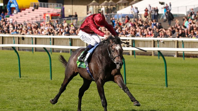 Roaring Lion wins the Juddmonte Royal Lodge Stakes 