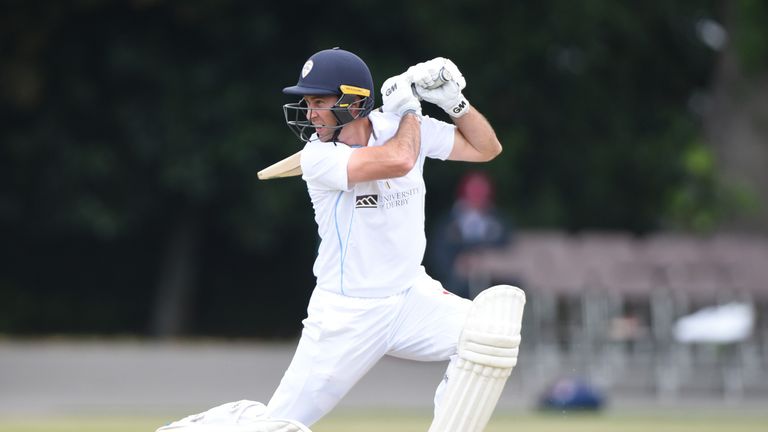 Wayne Madsen of Derbyshire batting during the Specsavers County Championship Division Two match