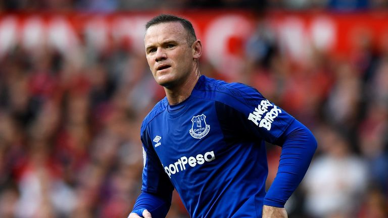 MANCHESTER, ENGLAND - SEPTEMBER 17: Wayne Rooney of Everton looks on during the Premier League match between Manchester United and Everton at Old Trafford 