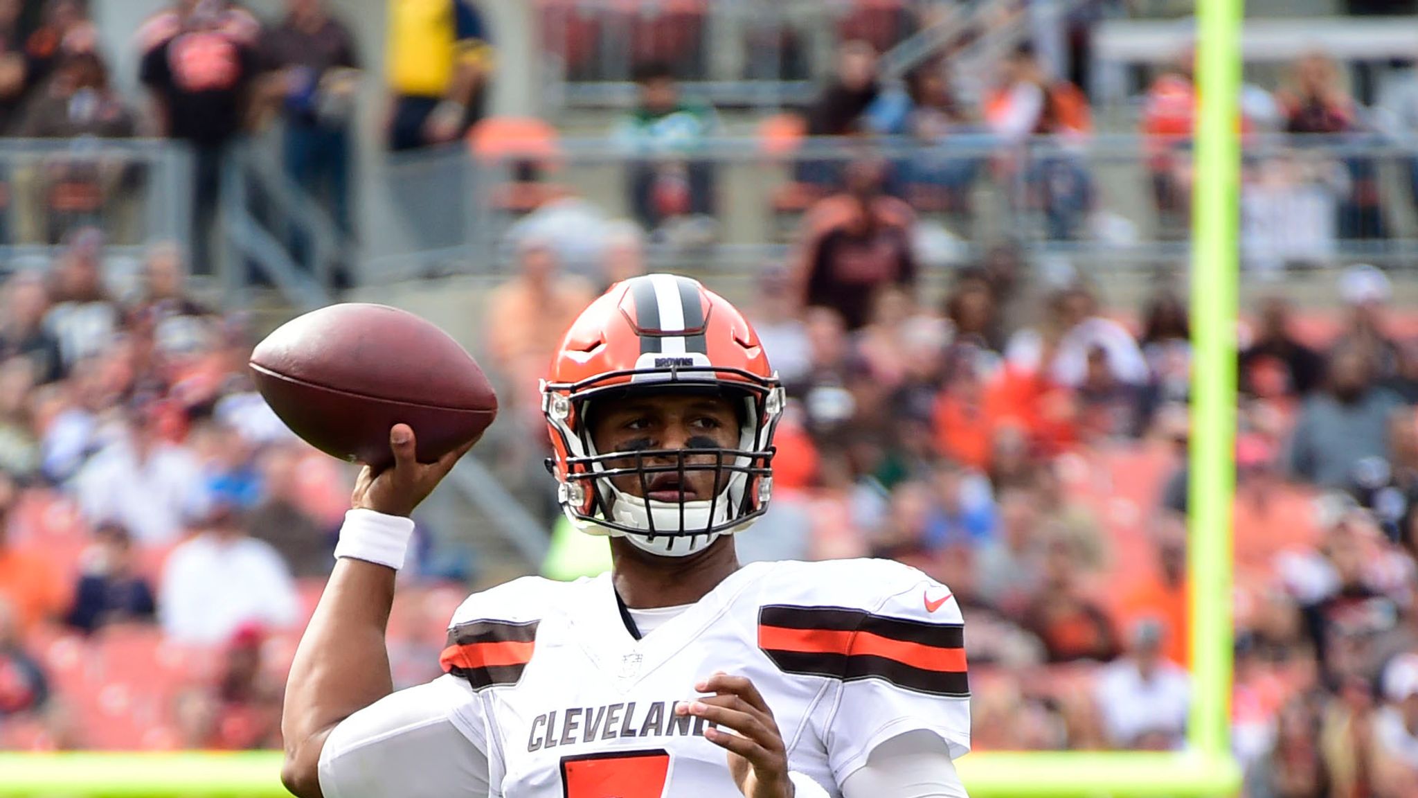 DeShone Kizer to start at quarterback for Browns vs. Titans