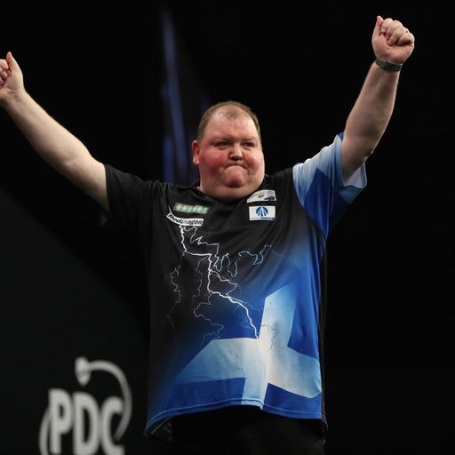 Henderson stuns Barney in Dublin